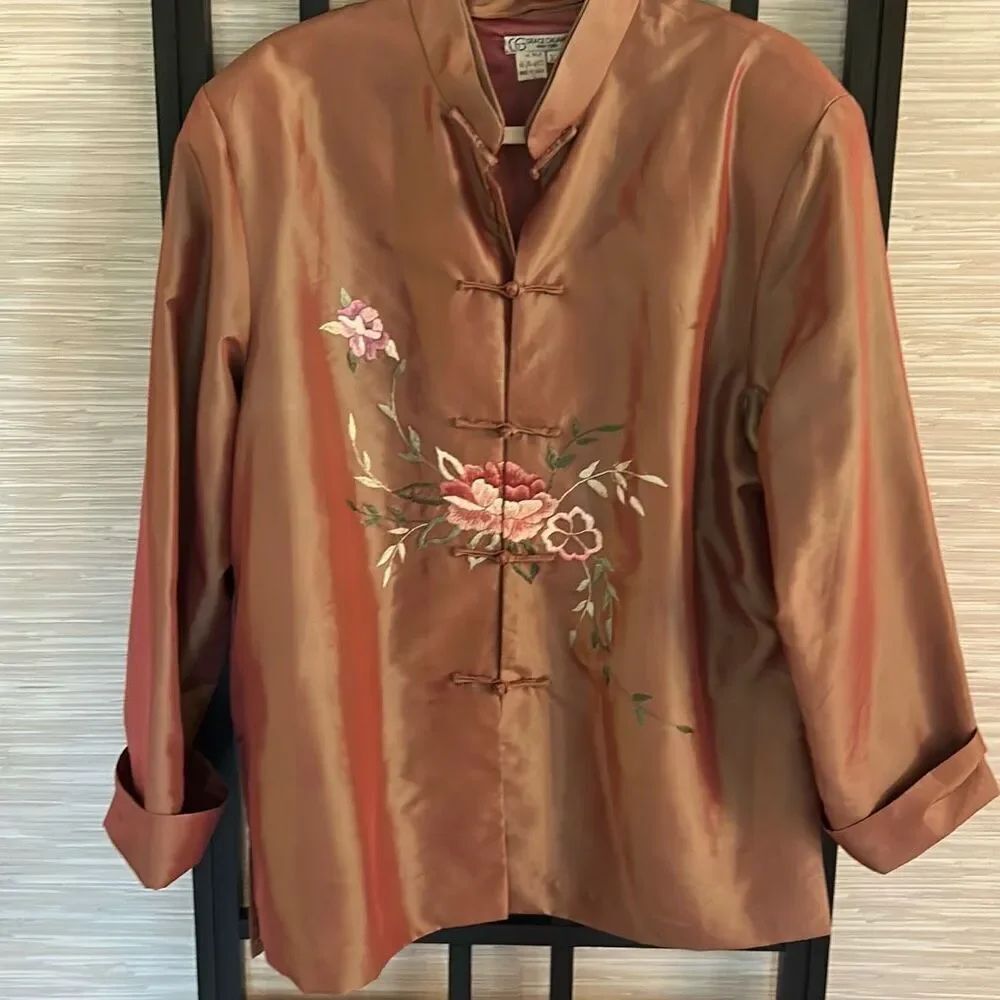 Grace Chuang iridescent kimono style Japanese embroidered rose 100% Self jacket